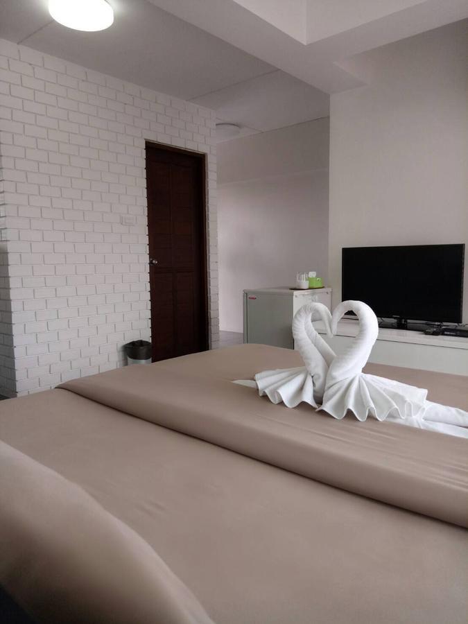 Pinthira Resort Ranong Bagian luar foto