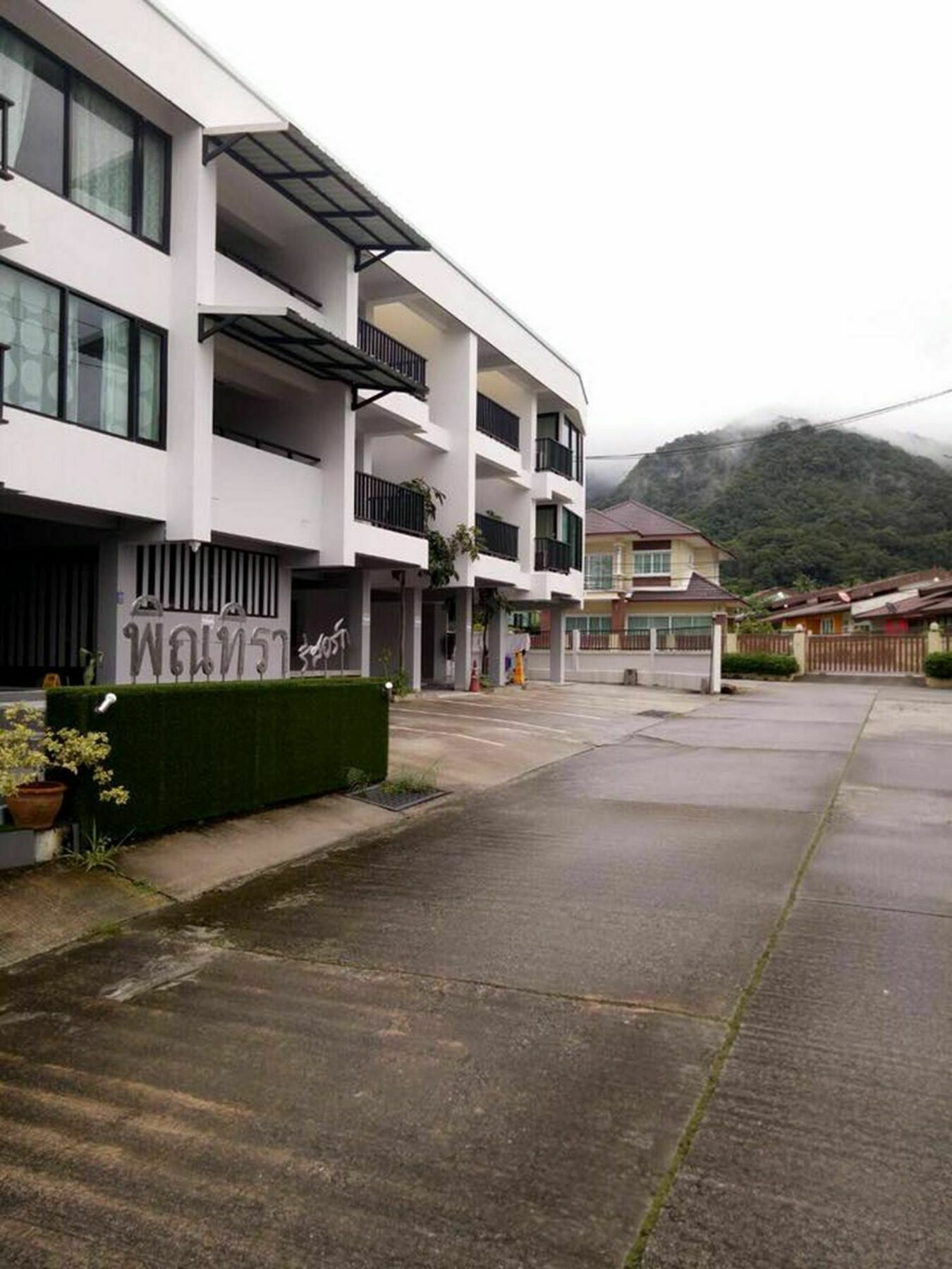 Pinthira Resort Ranong Bagian luar foto